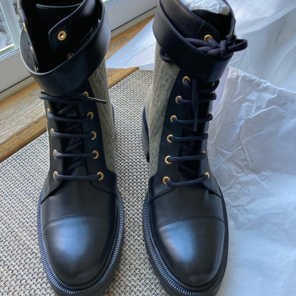 Balmain Ranger Romy Monogram Combat Boots 40 NIB - Picture 4 of 13
